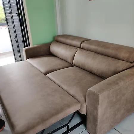 Lovely 1-bed Palm Garden House In Perivolialarnaka * Larnaca